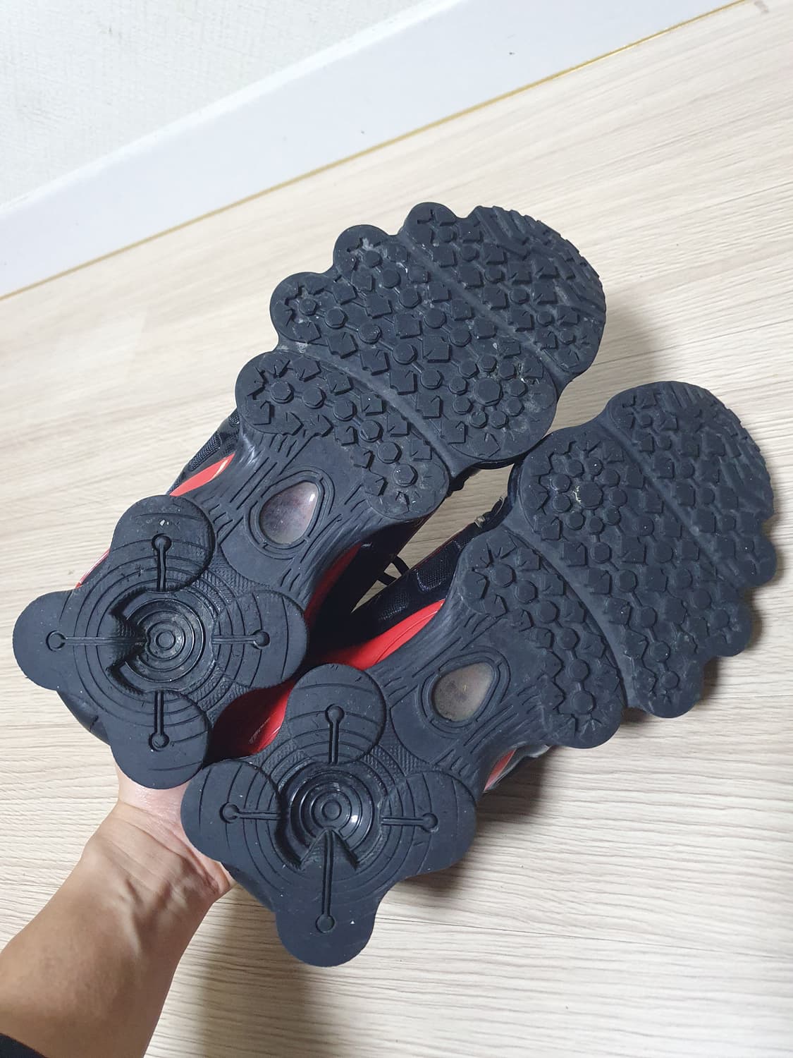 나이키 샥스 TL 유니버시티 레드 270 상품이미지7