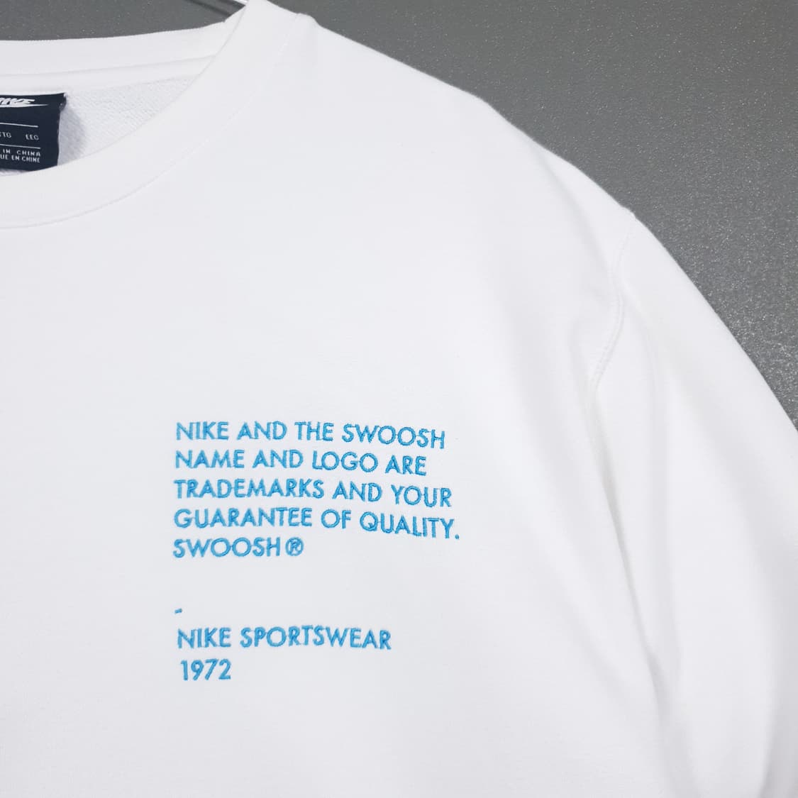 2XL) 나이키 NSW 더블 스우시 프렌치테리 화이트 맨투맨 스웻 110 상품이미지3