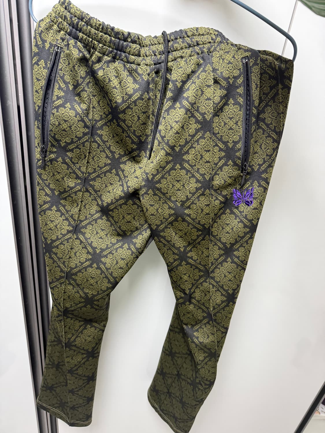 니들스 트랙 팬츠 s 상품이미지1