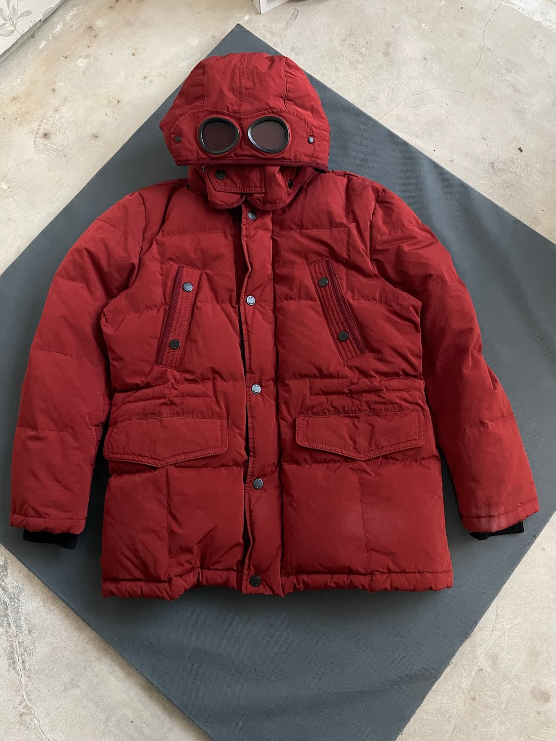 씨피컴퍼니 고글 패딩 105 상품이미지1