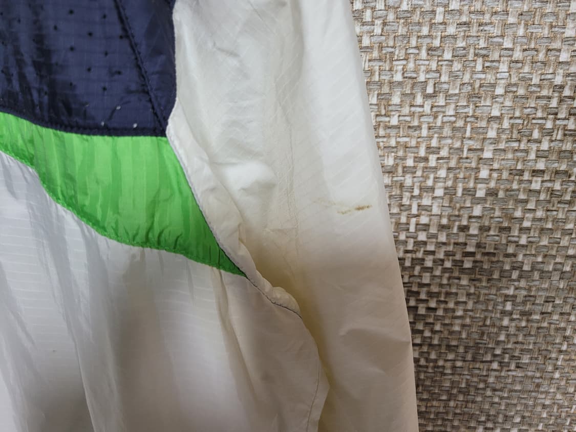 100사이즈 휠라 후드 바람막이 자켓 점퍼  상품이미지4