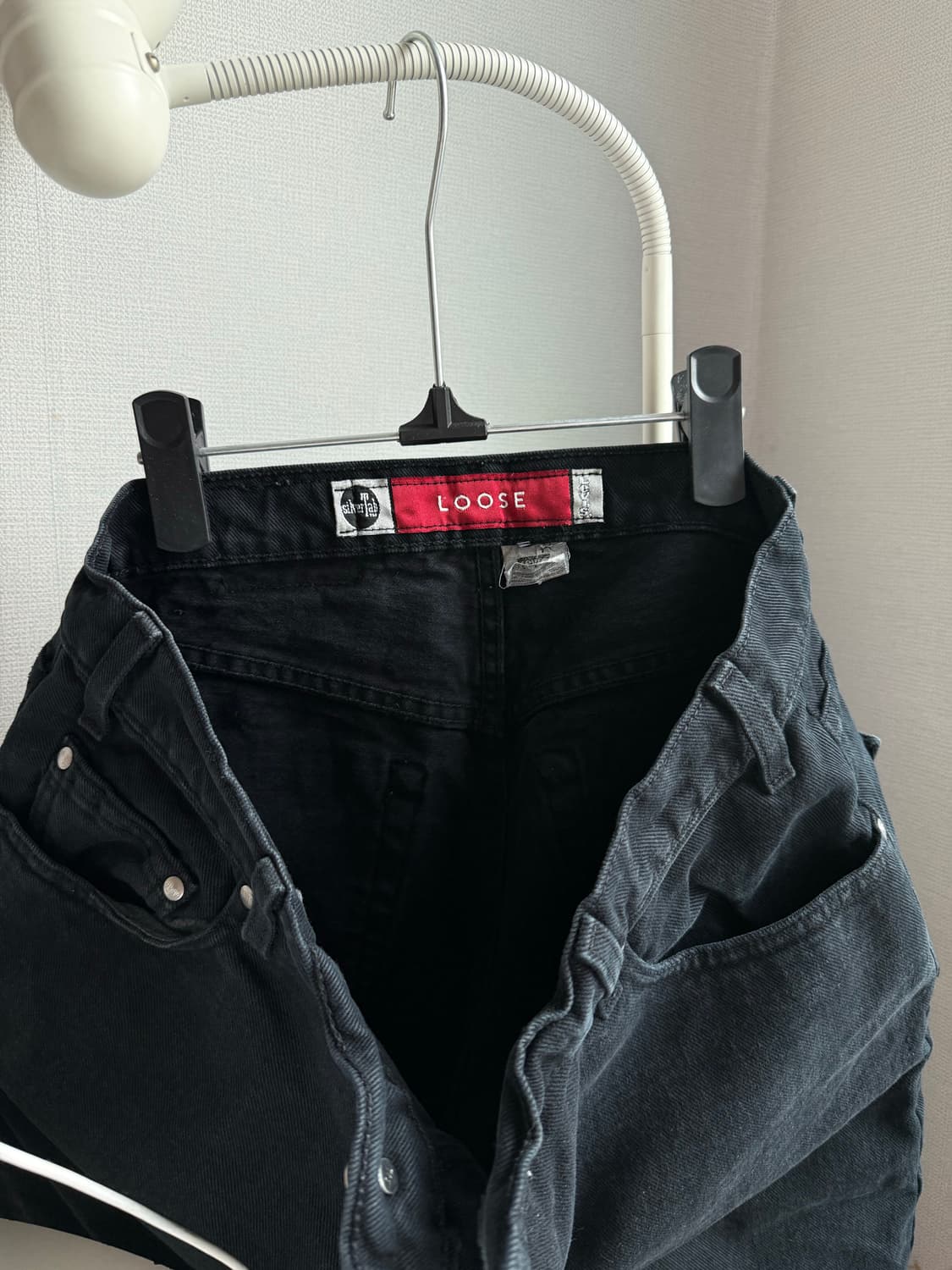 90s 리바이스 실버탭 루즈핏 블랙진 (34x32) 상품이미지1