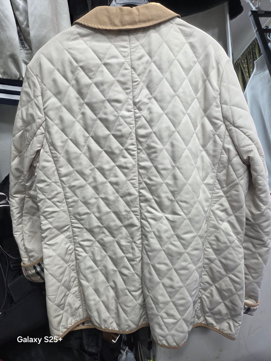 버버리  퀄팅자켓   아이보리 상품이미지5