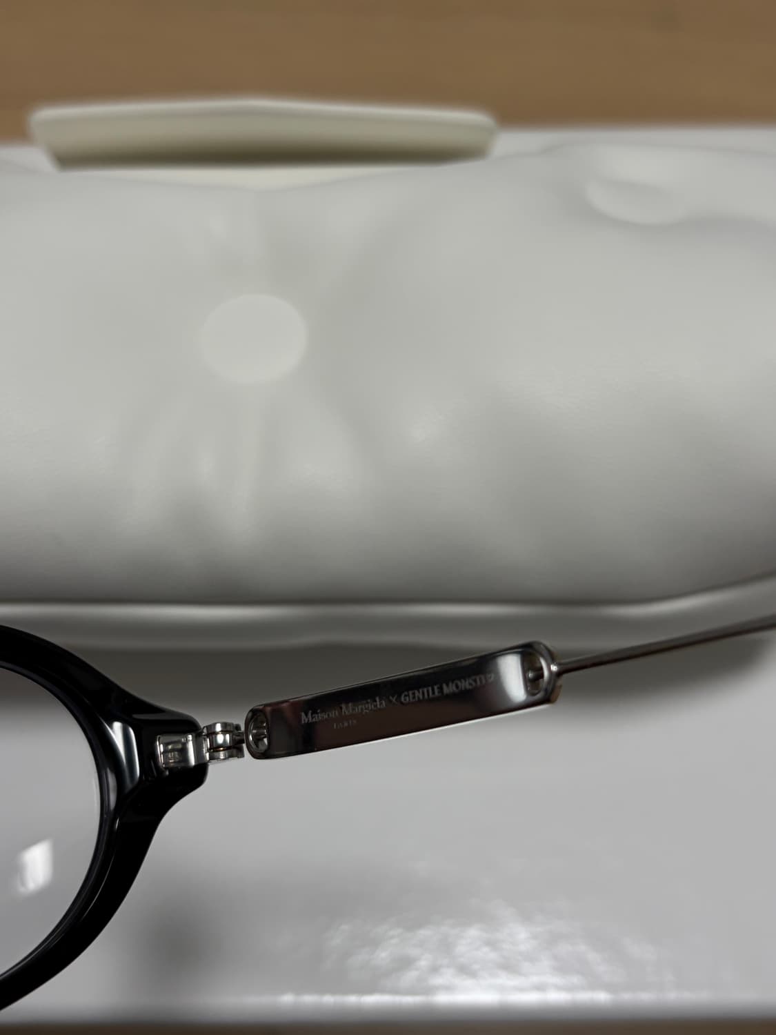 [새상품] 젠틀몬스터 마르지엘라 mm214 상품이미지5