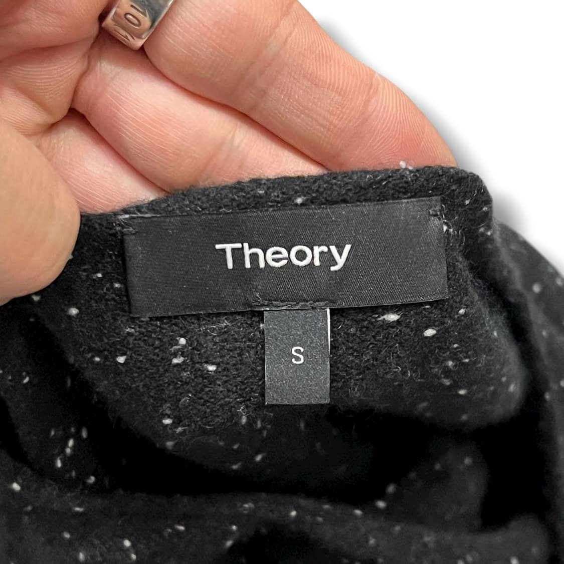  띠어리 스팽글 니트 y14084 상품이미지6