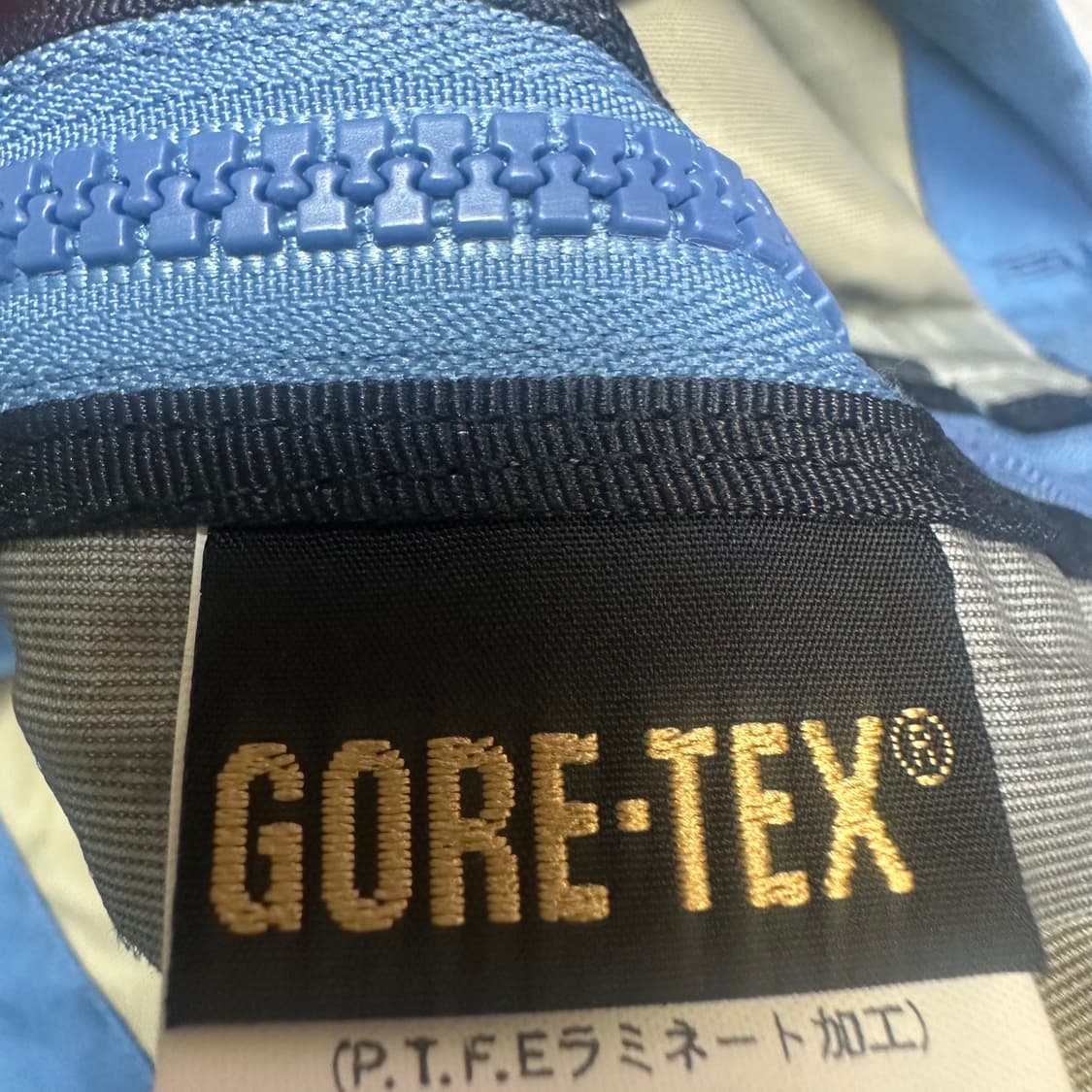 몽벨 일본판 고어텍스 고프코어 스카이블루바람막이 XL 상품이미지4