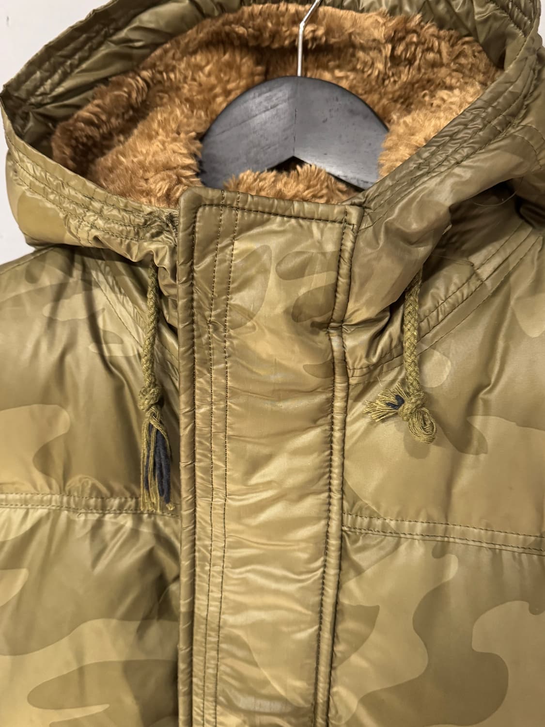 아베크롬비 카모플라쥬 다운 푸퍼자켓  상품이미지7