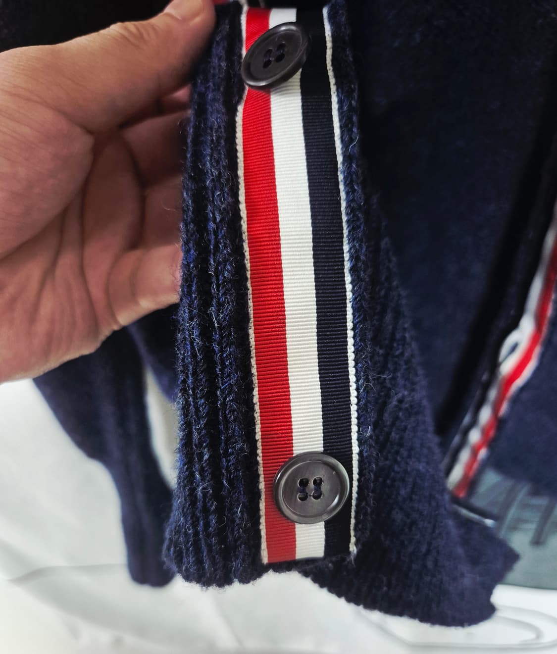 톰브라운 셰틀랜드 가디건 사이즈 3 상품이미지5