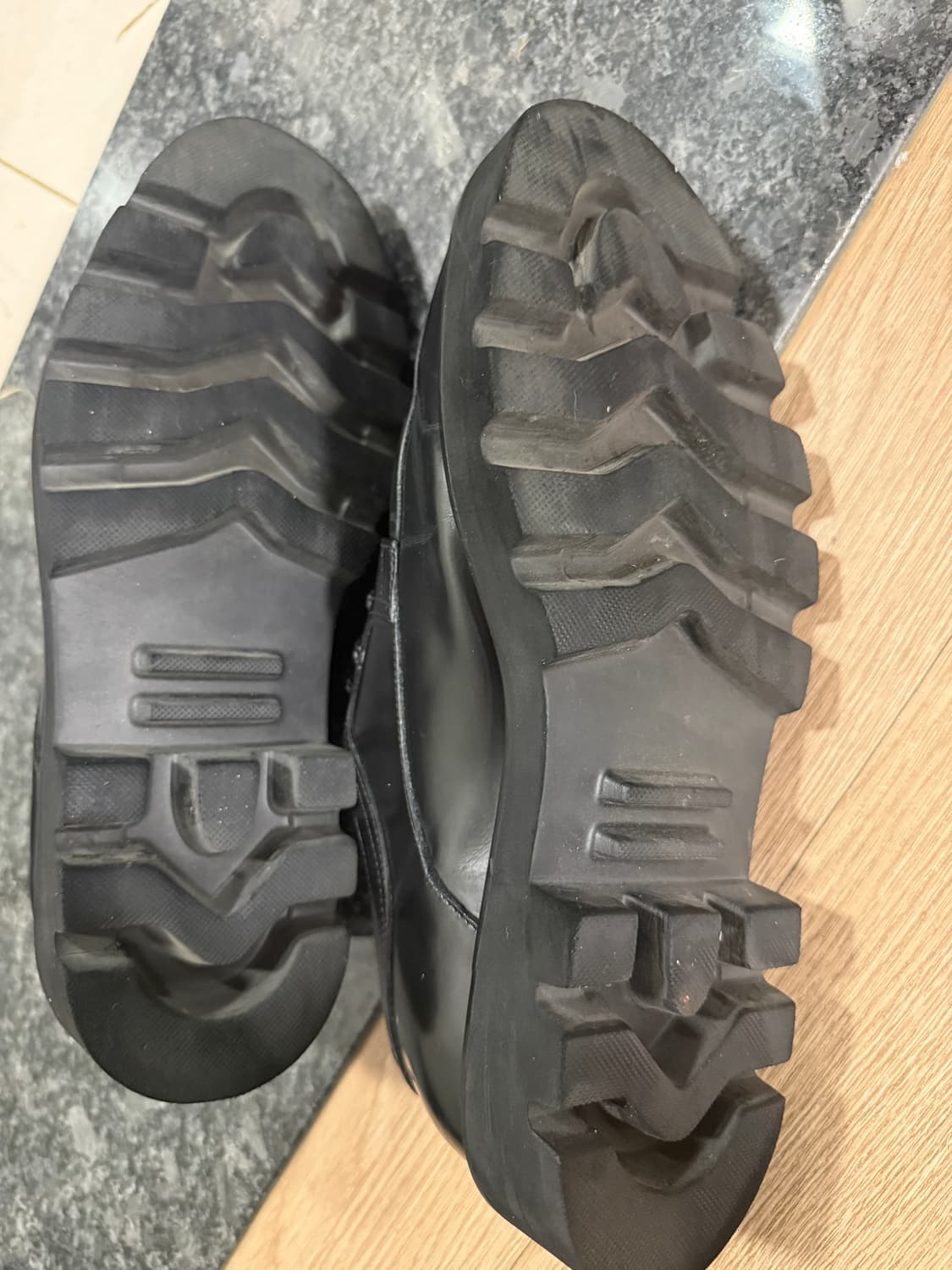 남성 블랙 더비 슈즈 265mm 상품이미지4