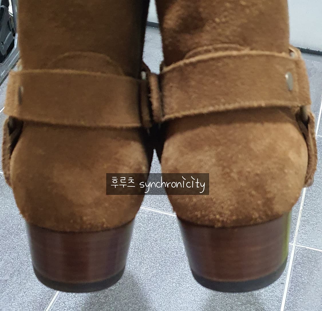 생로랑 와이어트 40 하네스 부츠 카멜 상품이미지6