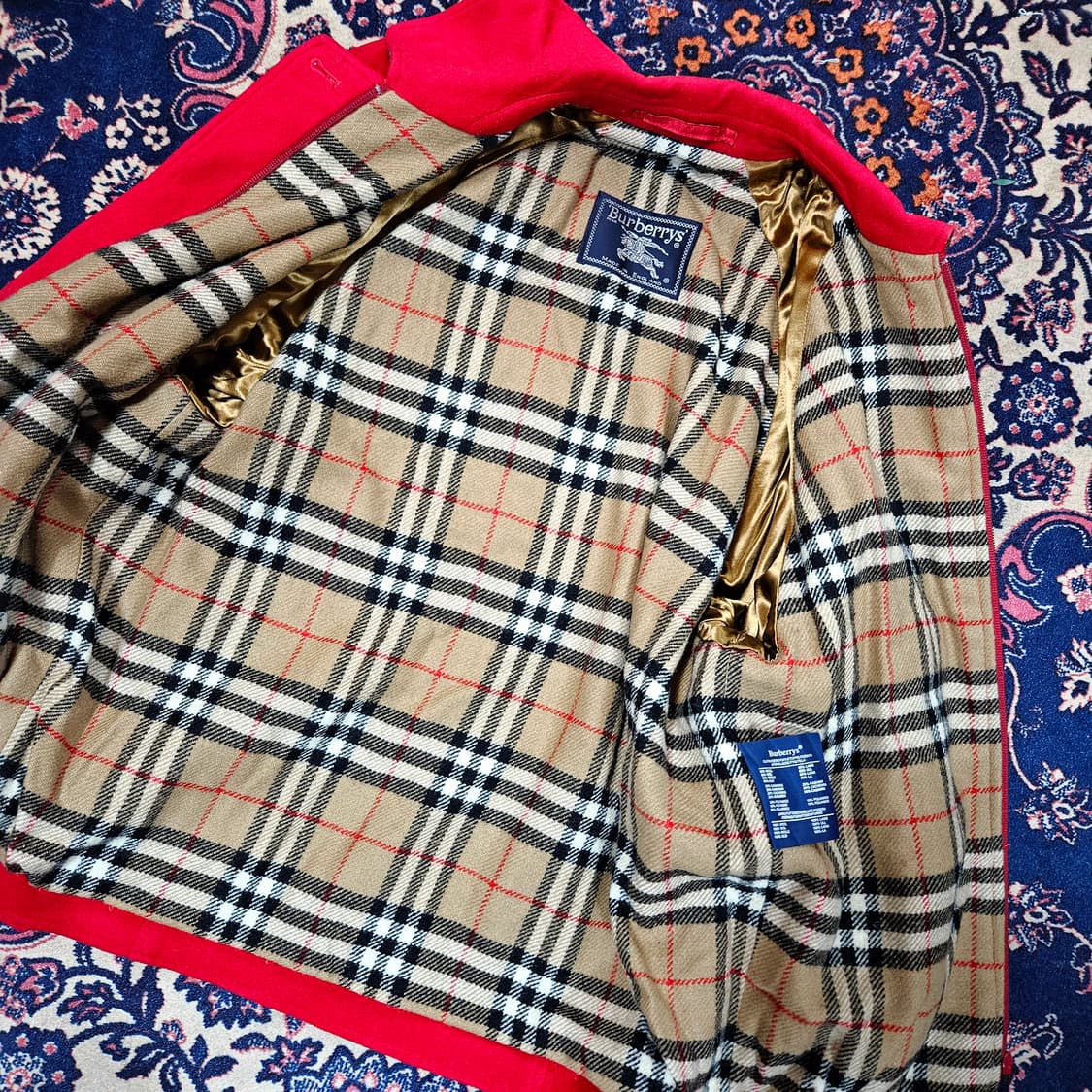 버버리(BURBERRY) 울 100% 클래식 봄버자켓 상품이미지7