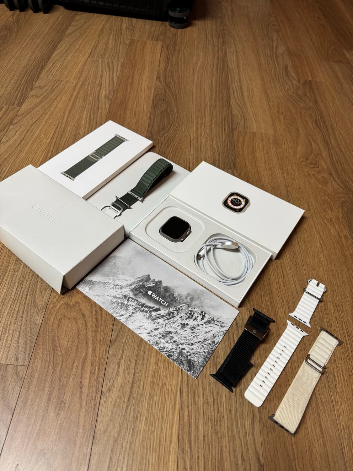 애플워치 울트라1 49mm 티타늄 셀룰러 풀박스 + 추가 스트랩 다수 상품이미지7