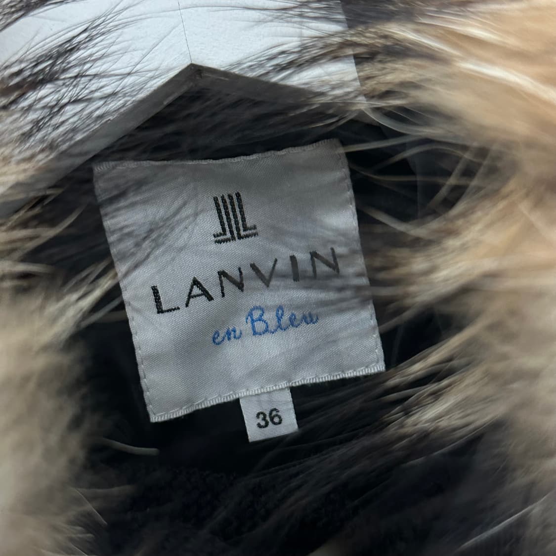 랑방 라쿤퍼 파이핑 디자인 모헤어 코트 상품이미지8