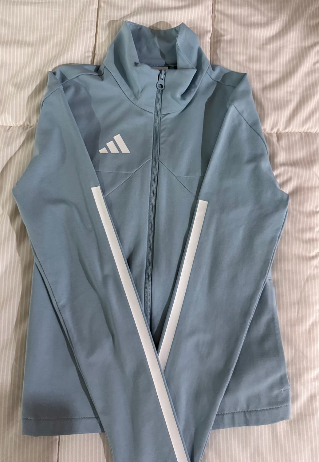 아디다스 상품이미지3