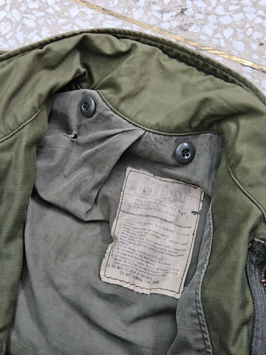 1980's 오리지널 M65 필드자켓 S-R 페이드 상품이미지3