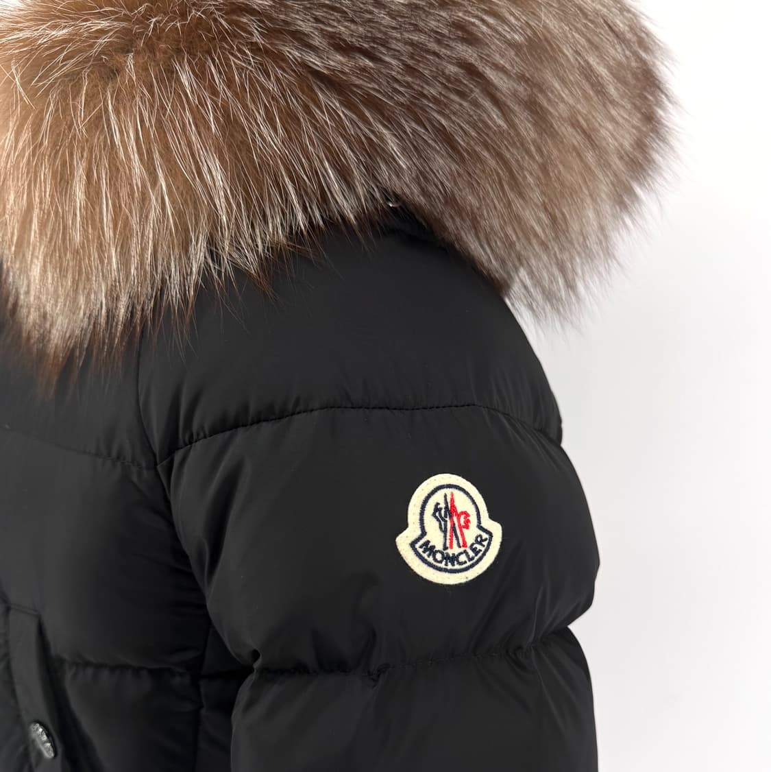 [0사이즈] 몽클레어 클리온 폭스퍼 여성 패딩 블랙 상품이미지6