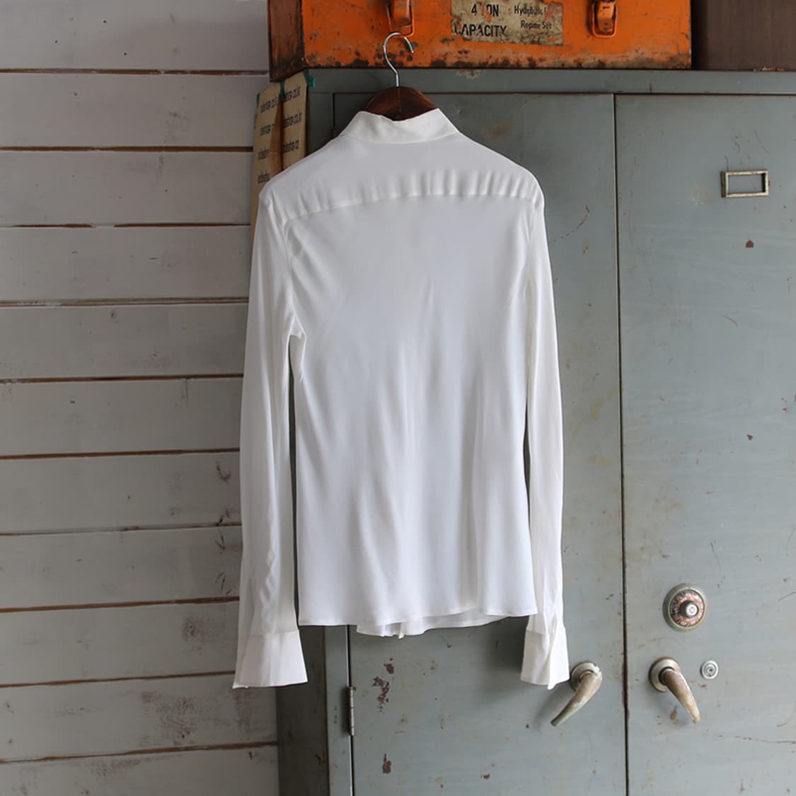 EMPORIO ARMANI 드레스 셔츠 (여성용 38) 상품이미지3