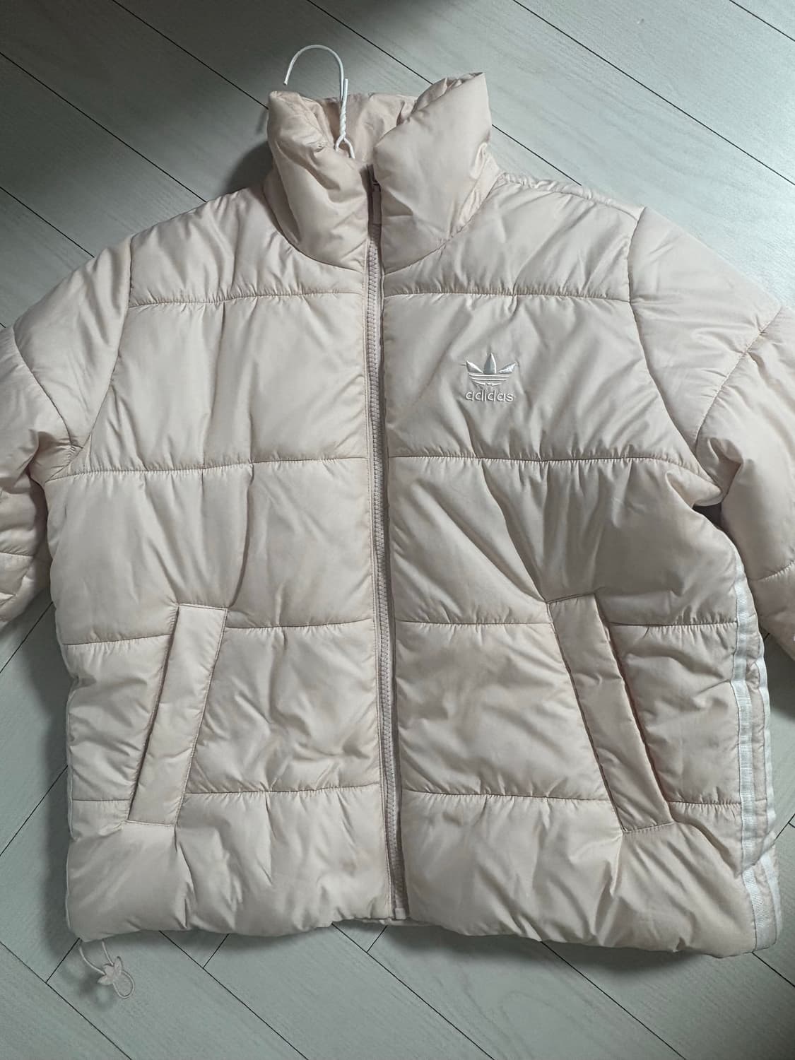 아디다스 핑크 숏패딩 상품이미지1