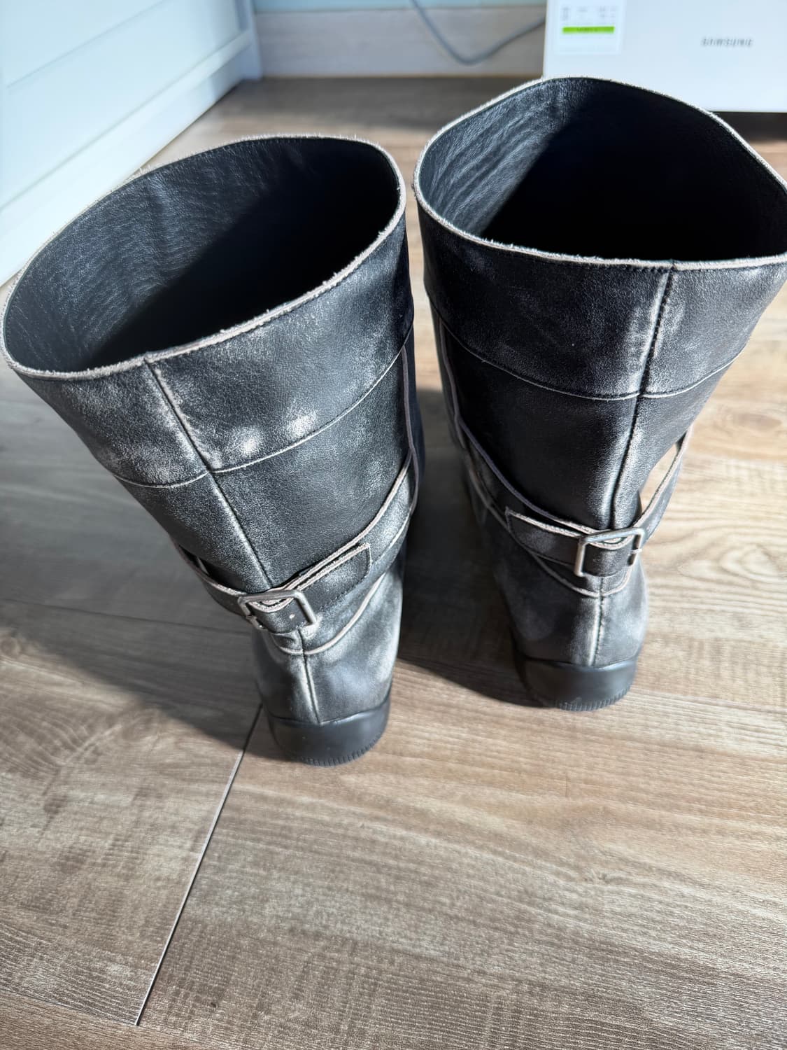 오픈와이와이 BALLET SLOUCHY SHORT BOOTS차콜 상품이미지7