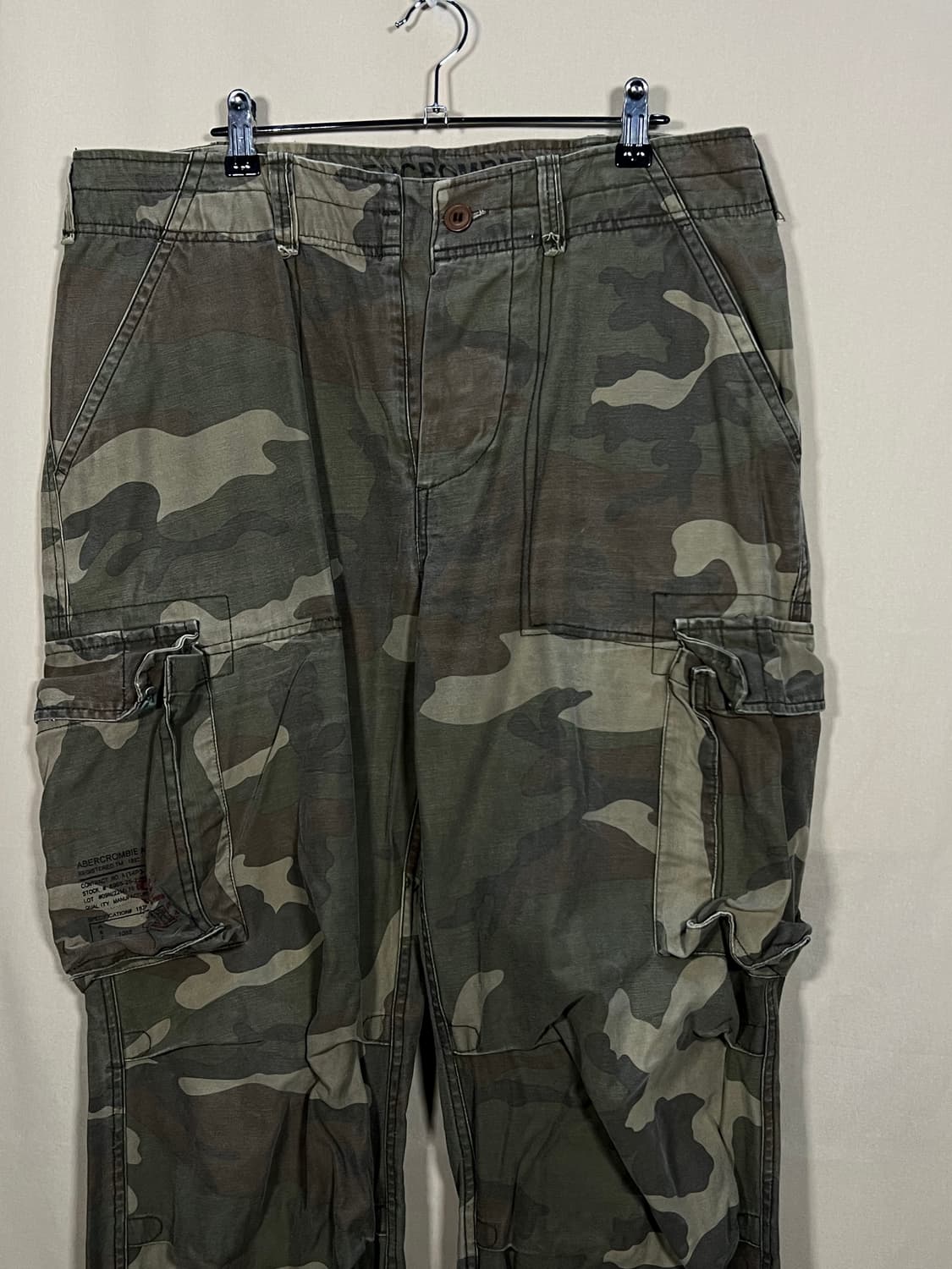 아베크롬비 90s 레트로 카모 카고팬츠 처분  상품이미지2