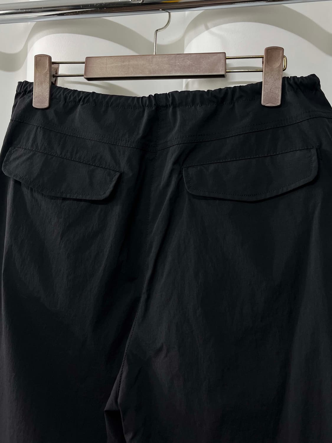 무신사 스탠다드 파라프루퍼 나일론 팬츠 상품이미지5