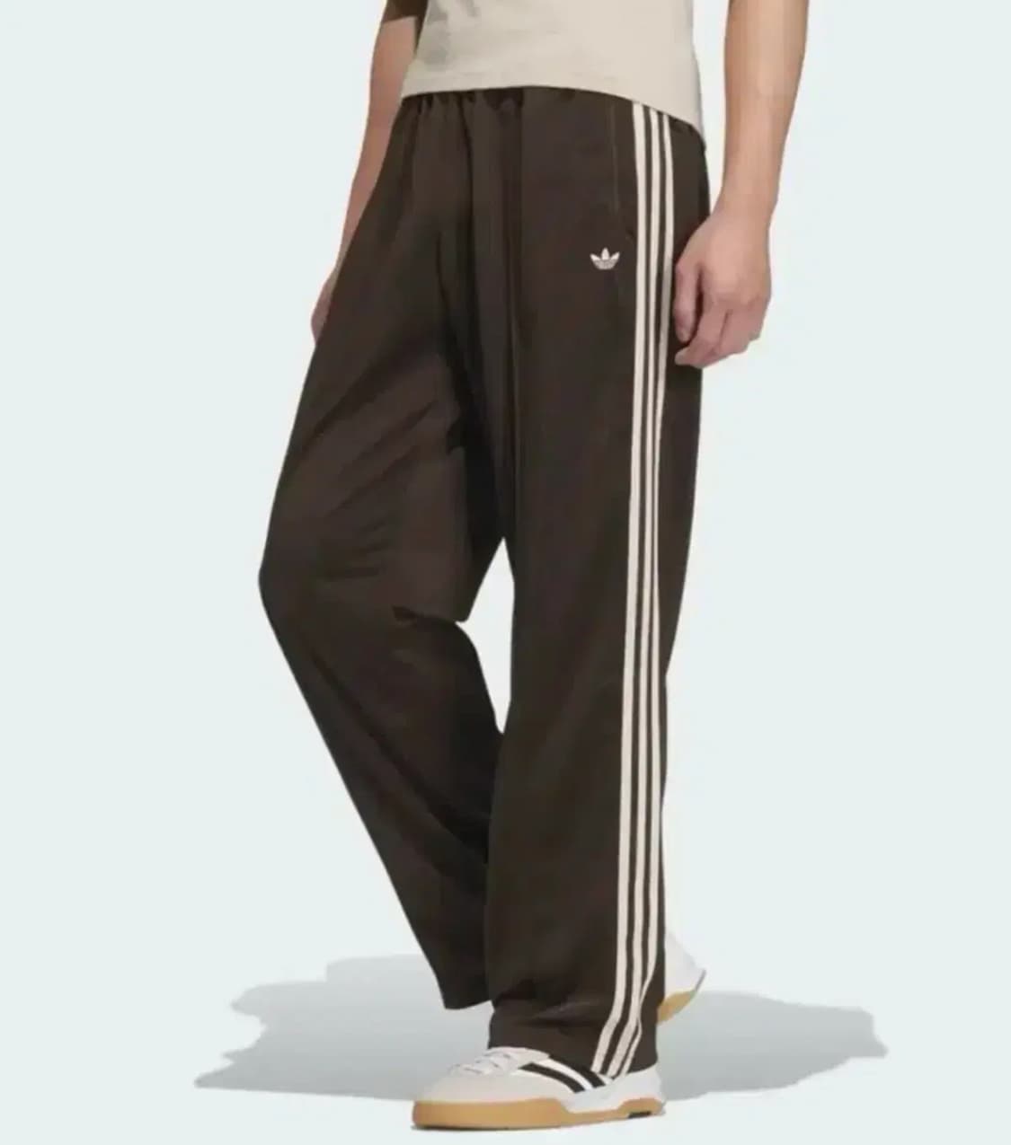 아디다스 브라운 트랙팬츠 판매 상품이미지1