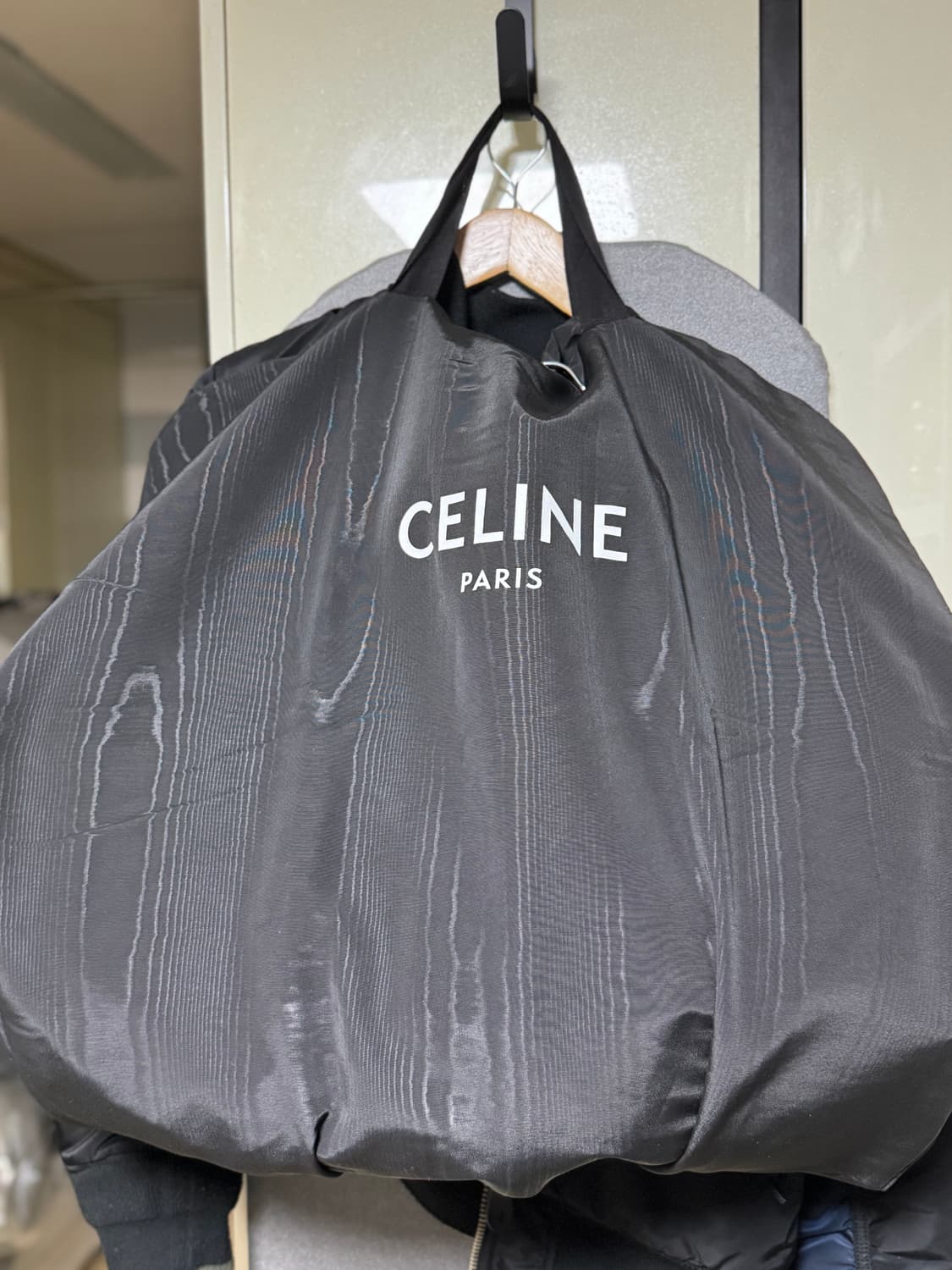 셀린느 윈드브레이커 바람막이 신상 미사용 상품이미지5