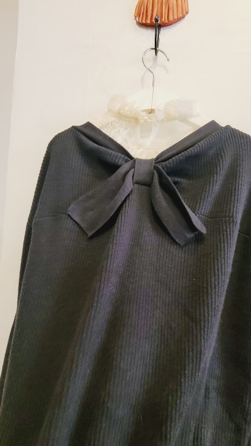 리본벌룬 가디건. 레이스 블라우스. 블랙진 와이드팬츠 상품이미지3