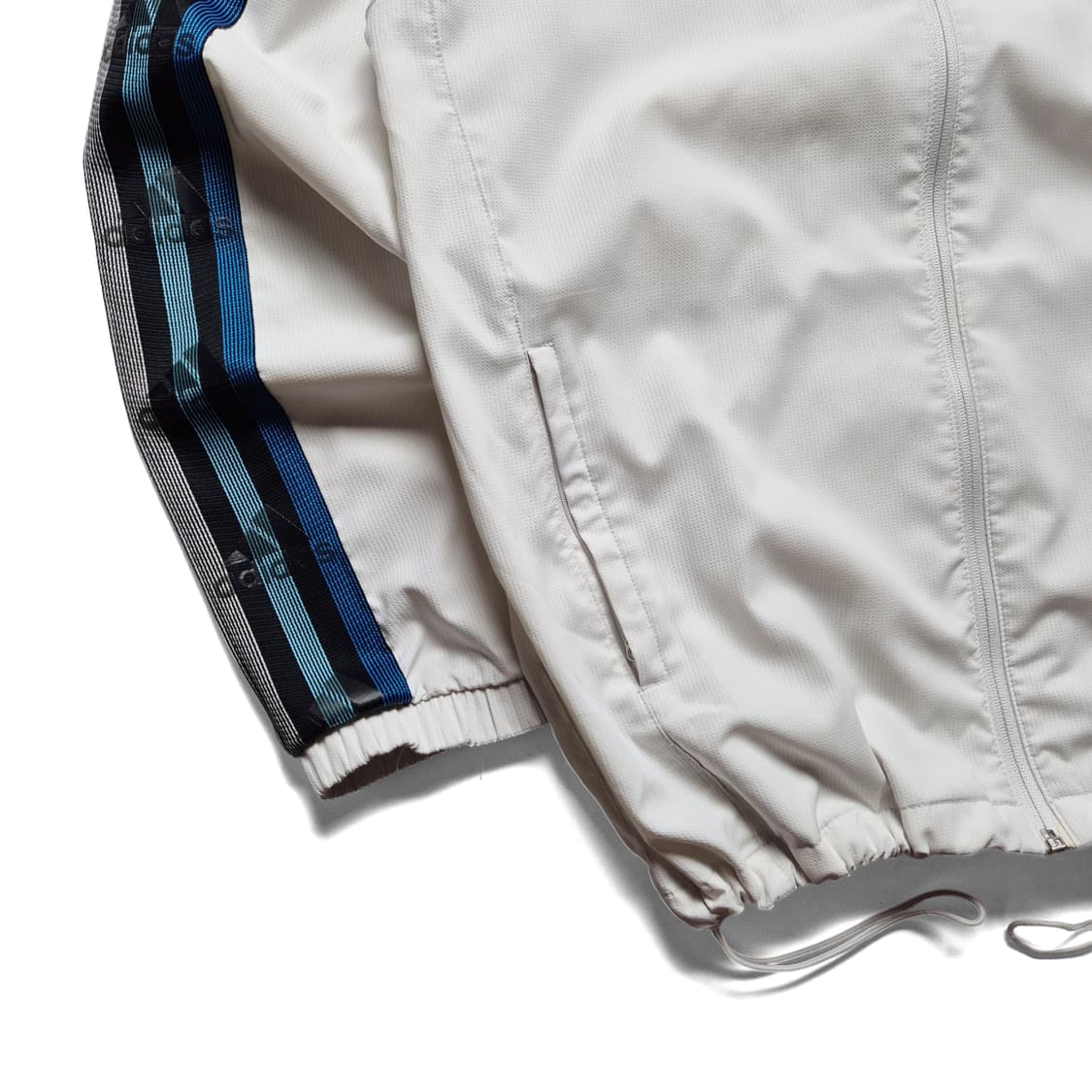 [100] 아디다스 사이드라인 바람막이 상품이미지4