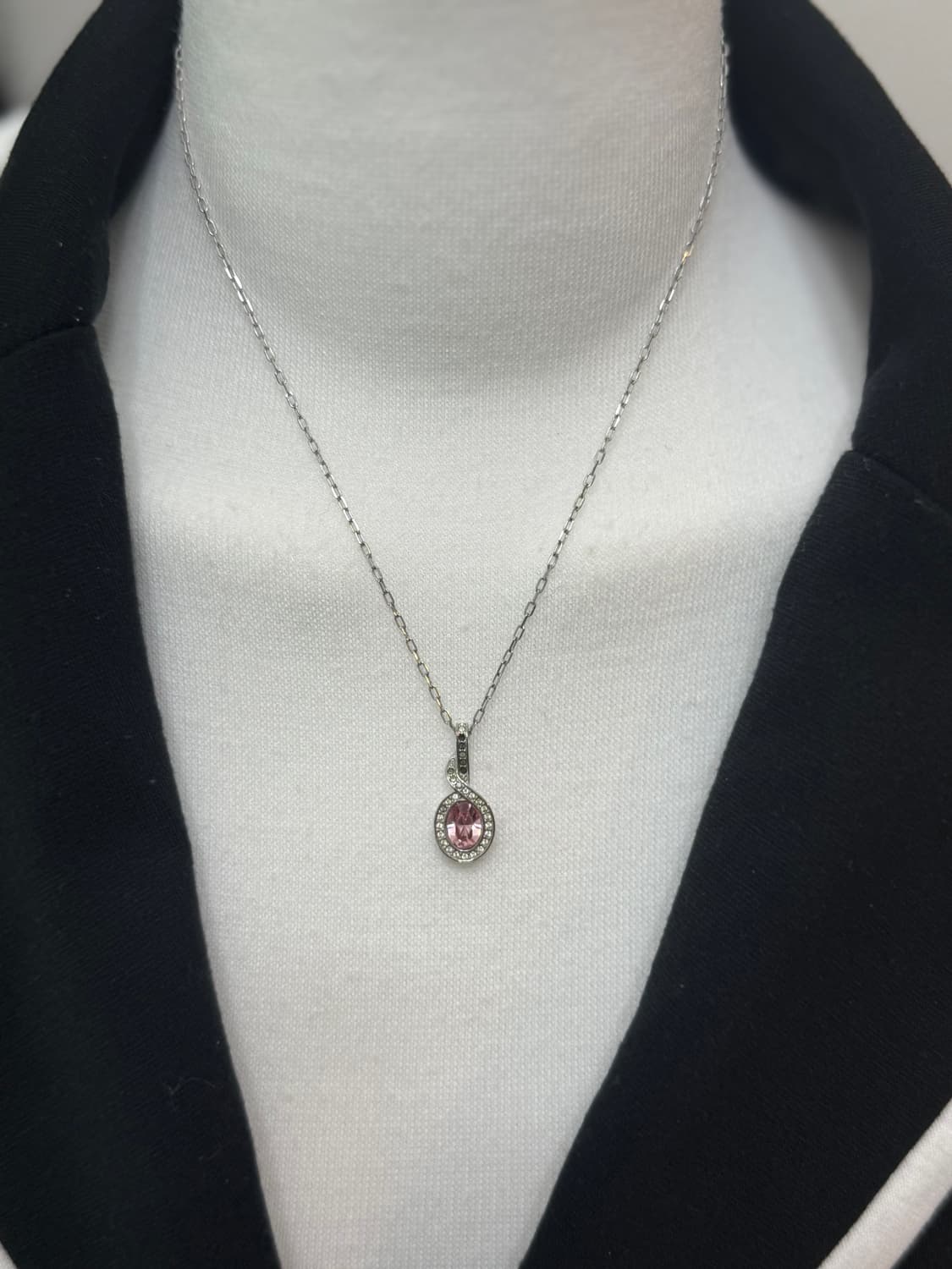 스왈로브스키 핑크스톤 목걸이 상품이미지1