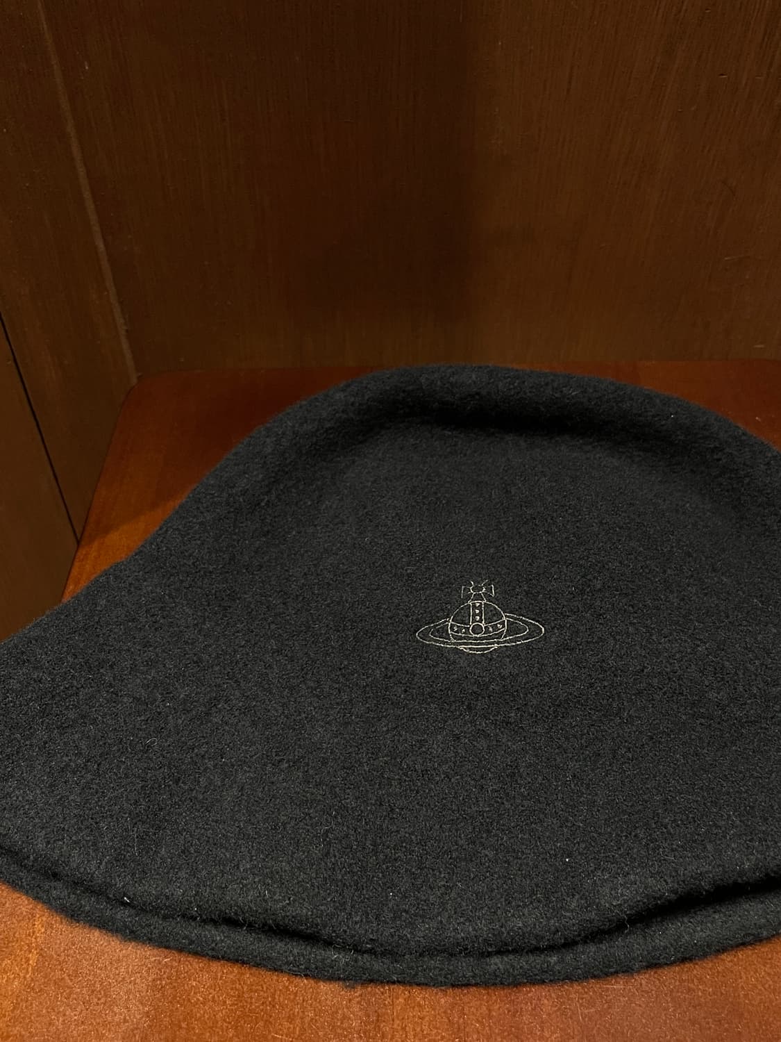 비비안 웨스트우드 울 버킷햇 상품이미지3