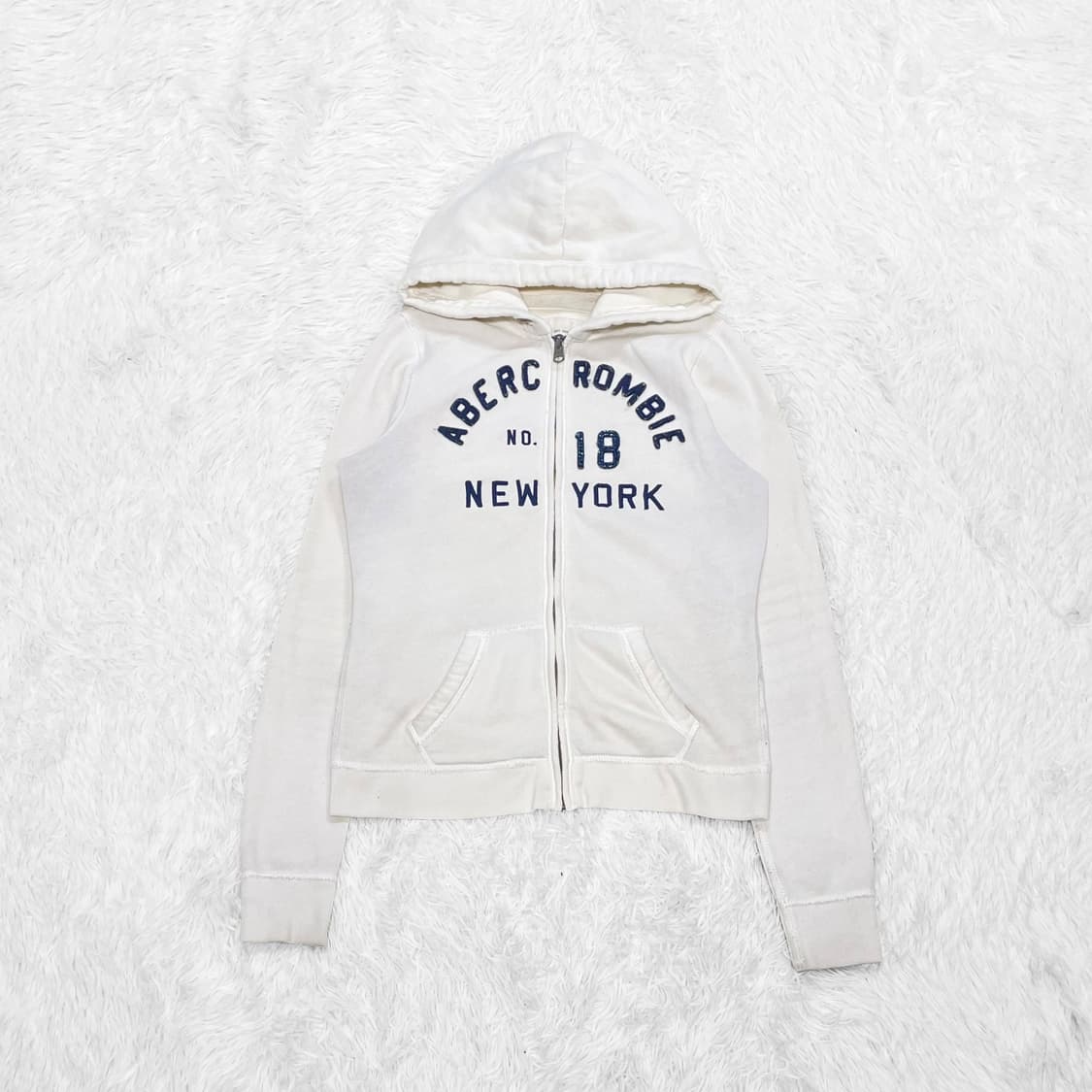 아베크롬비 아치 로고 후드집업 화이트 상품이미지2