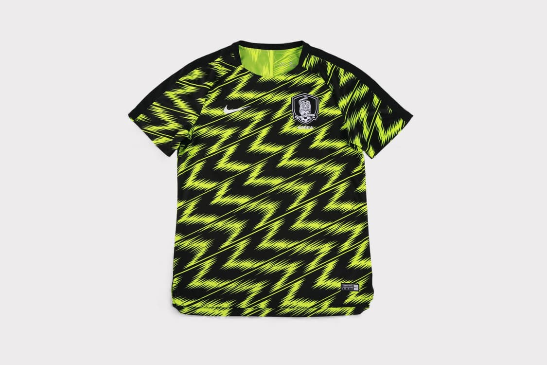 [L] 나이키 18-20 국대 프리매치 반팔 상품이미지1