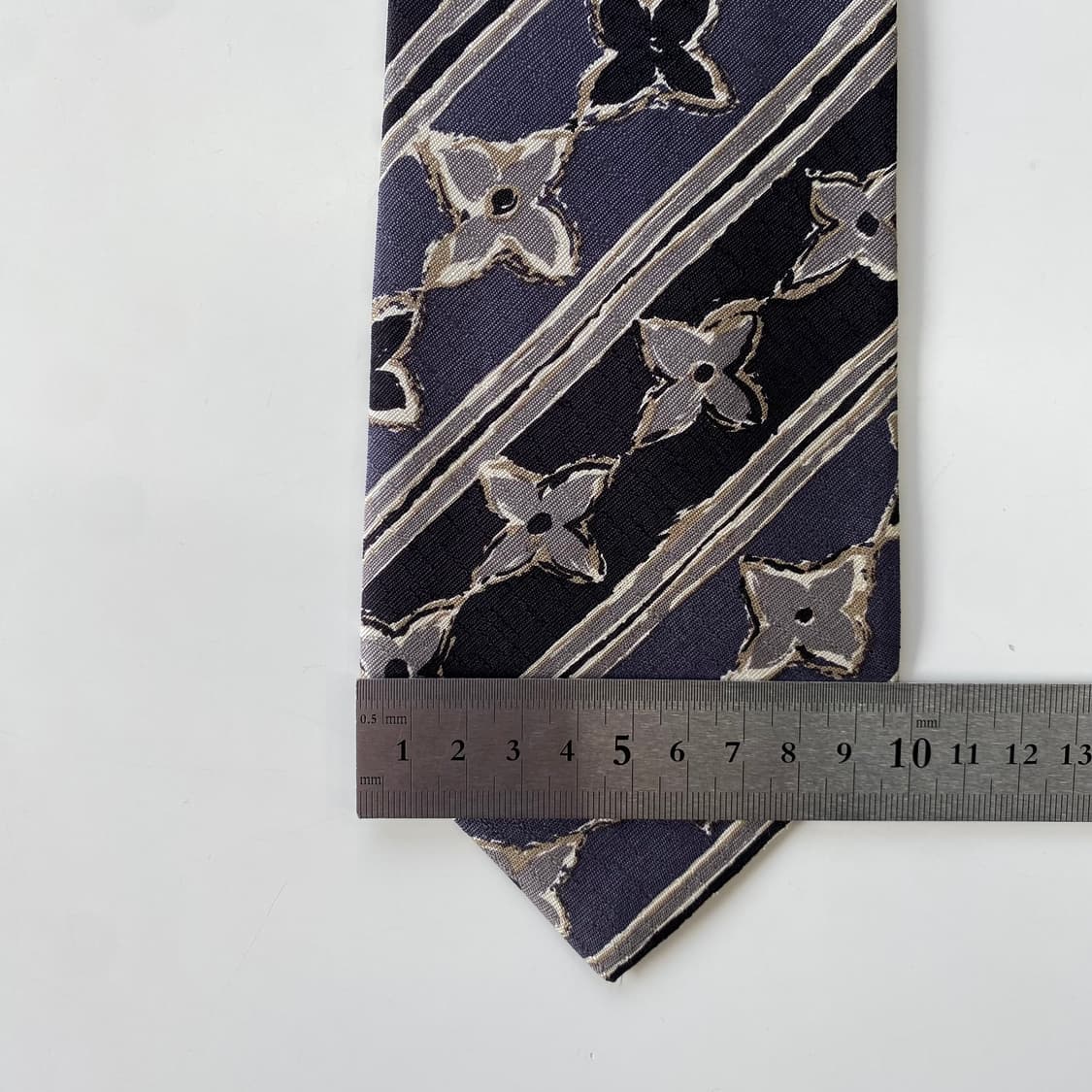 지방시 정품 명품넥타이 (GIVENCHY) 상품이미지9