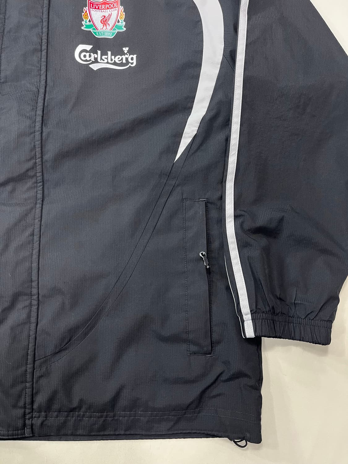 아디다스 리버풀 FC 우븐 자켓 상품이미지7