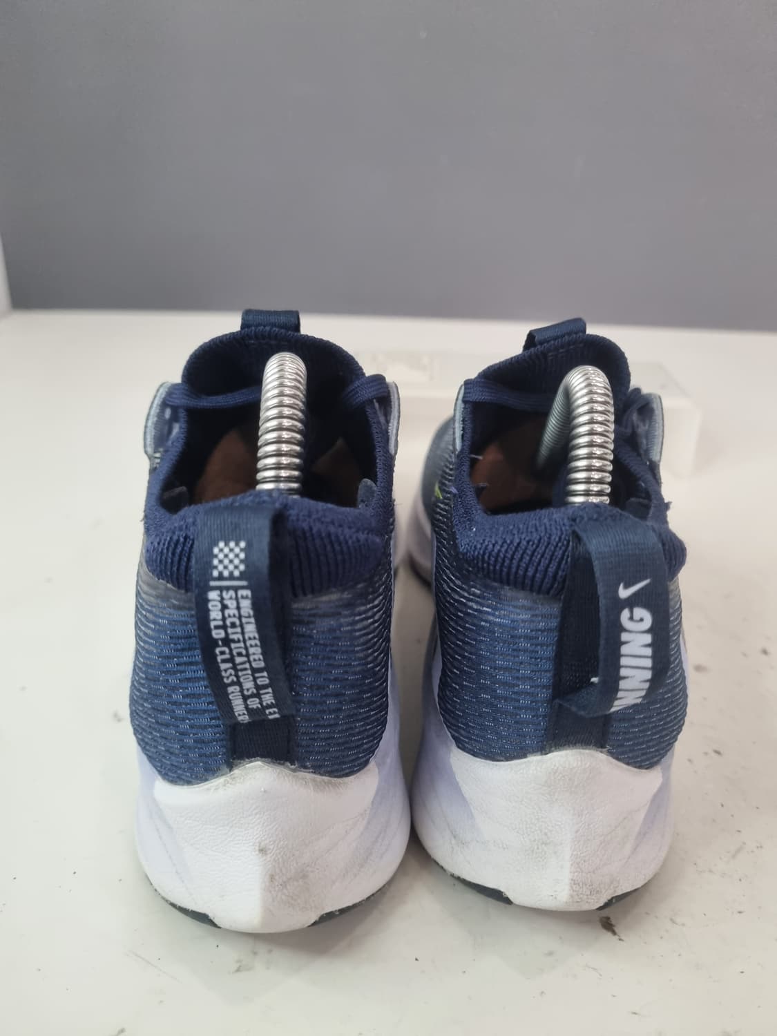 230 나이키 줌 플라이4 상품이미지4