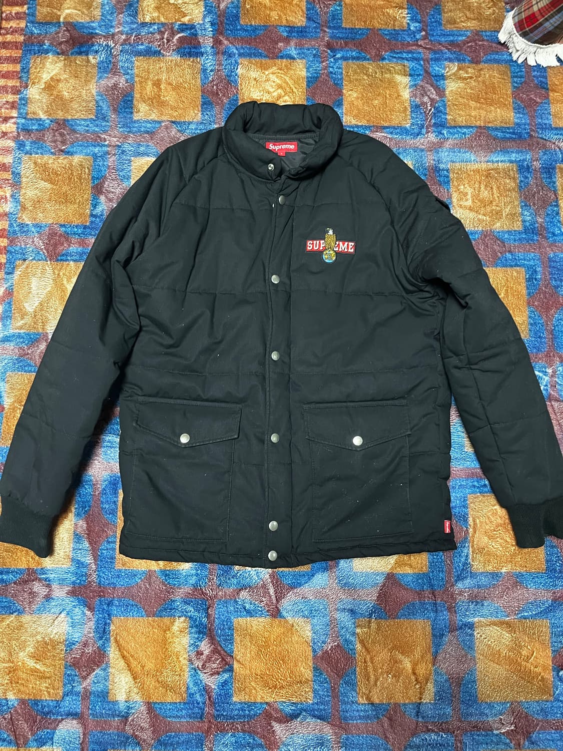 슈프림 패딩 상품이미지1