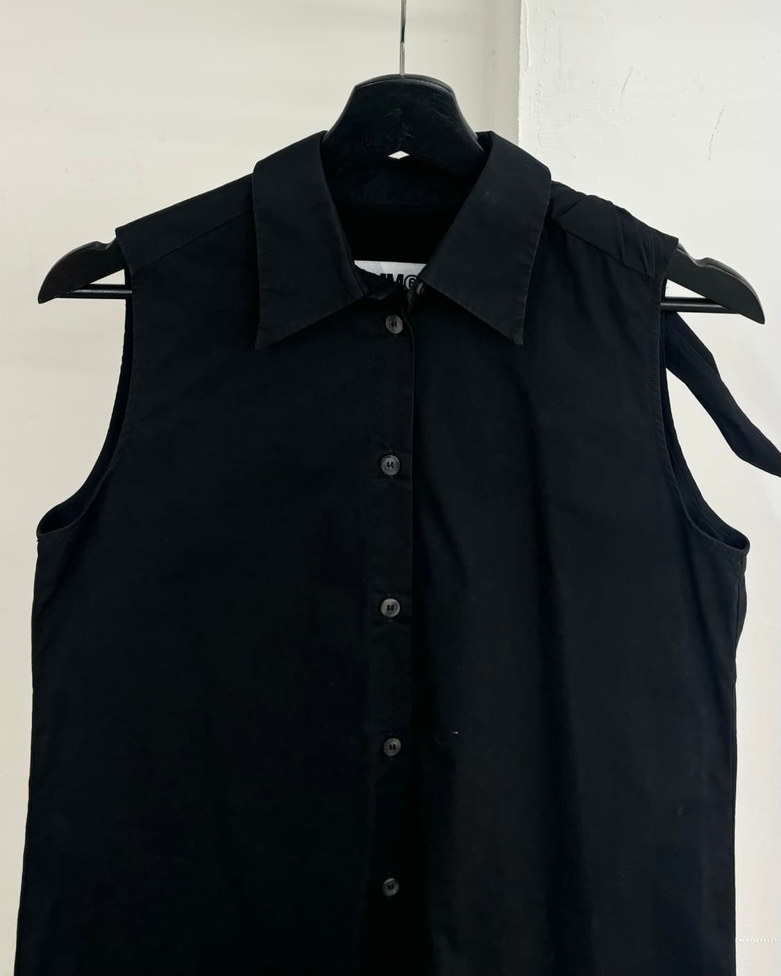 엠엠식스 카라 블랙 슬리브리스 코튼 롱 원피스 상품이미지2