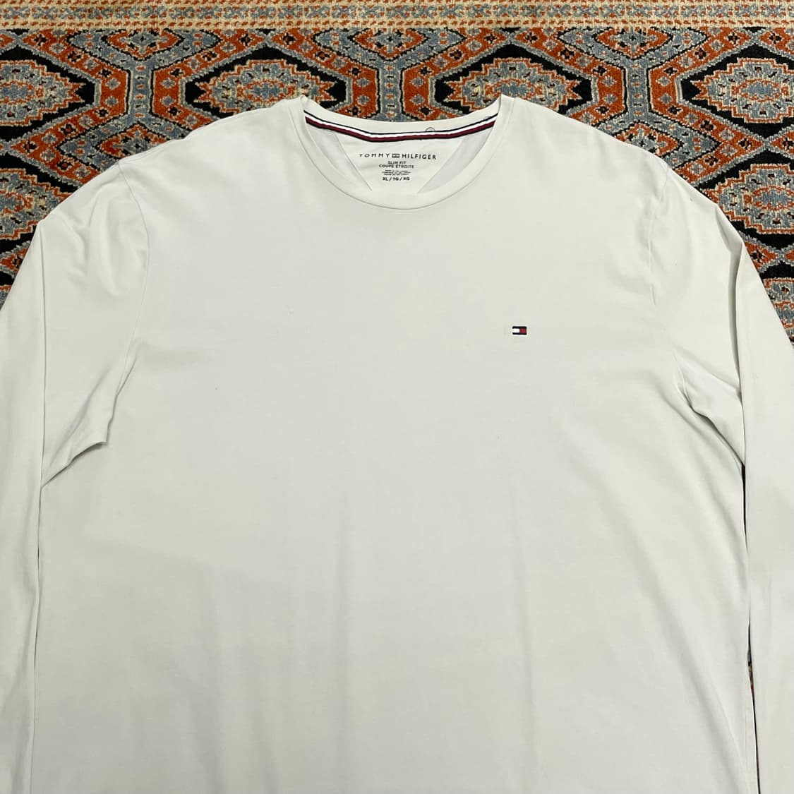 타미힐피거 화이트 무지 티셔츠 남성XL 상품이미지2