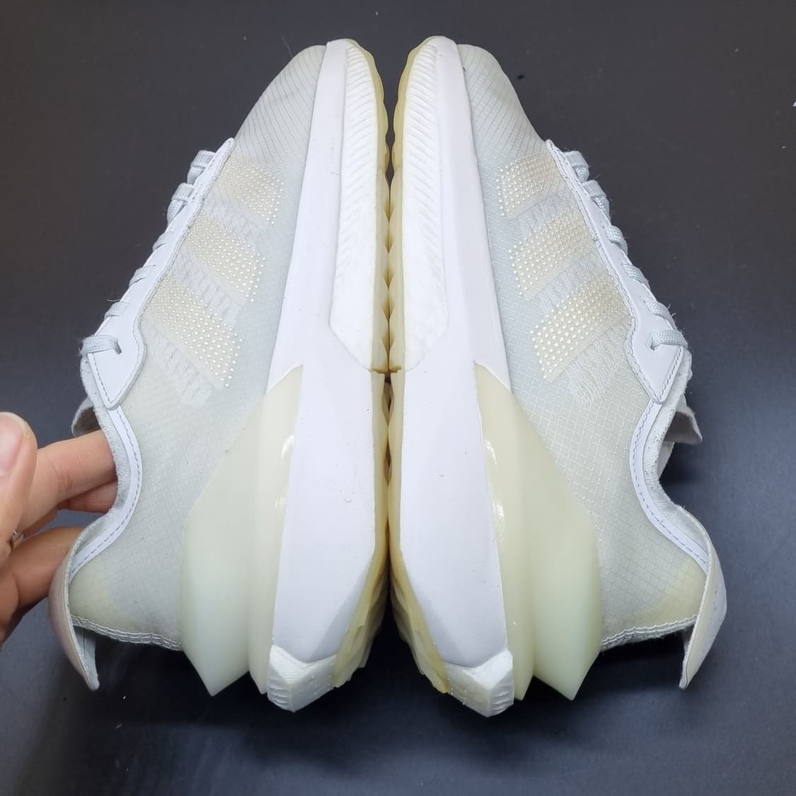 아디다스 에이브린 여성운동화230  상품이미지5