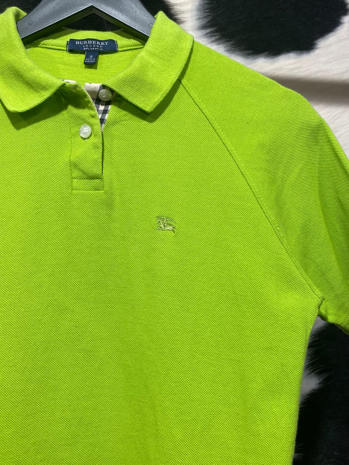 Burberry 카라 체크배색 디테일 반팔티셔츠 상품이미지3