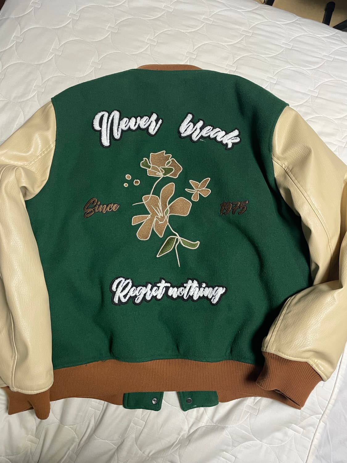 자라 바시티 자켓 상품이미지3