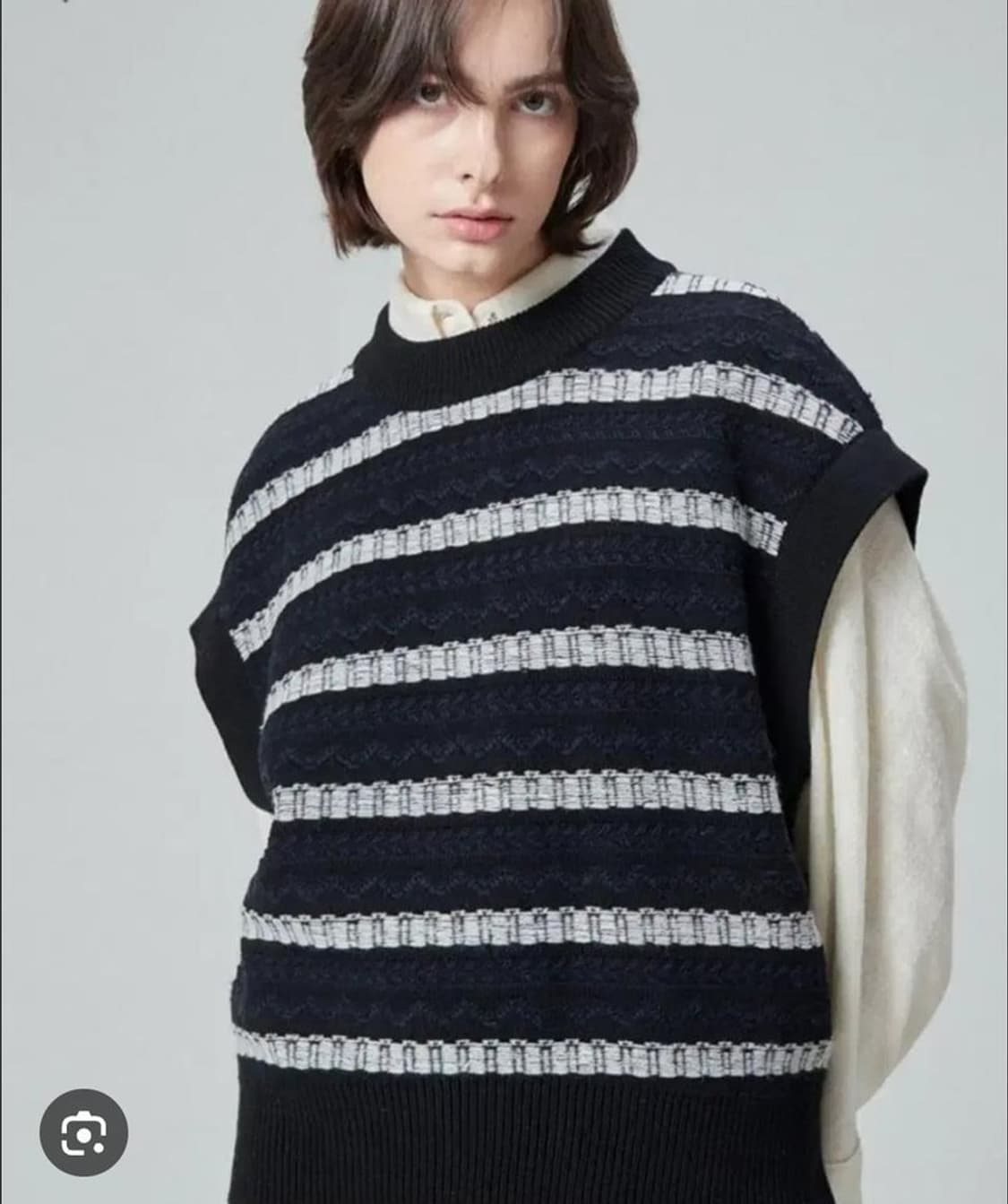 한섬 시스템 2022 스트라이프 니트 베스트  F사이즈 상품이미지1