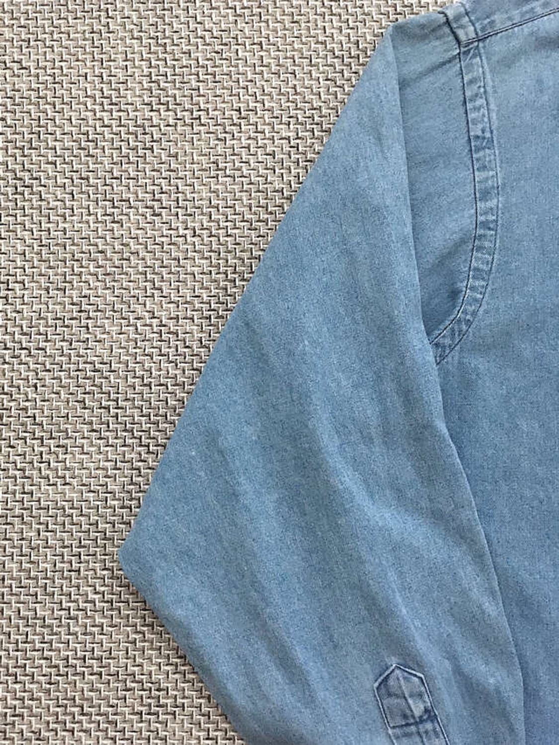 90s mid-blue washed denim bigshirts 상품이미지3