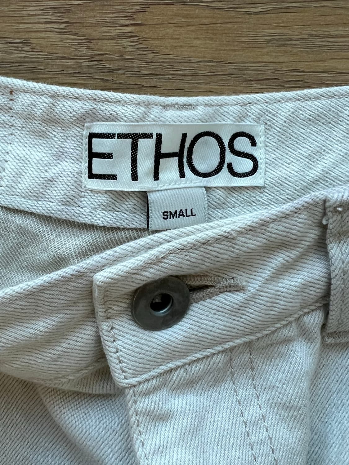 Ethos 에토스 화이트진 상품이미지3