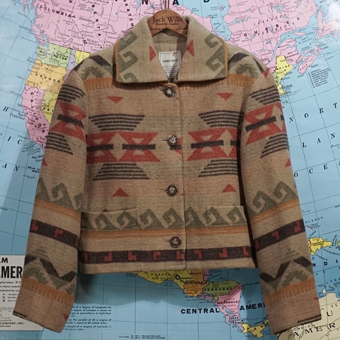 빈티지 나바호 패턴 자켓 상품이미지1