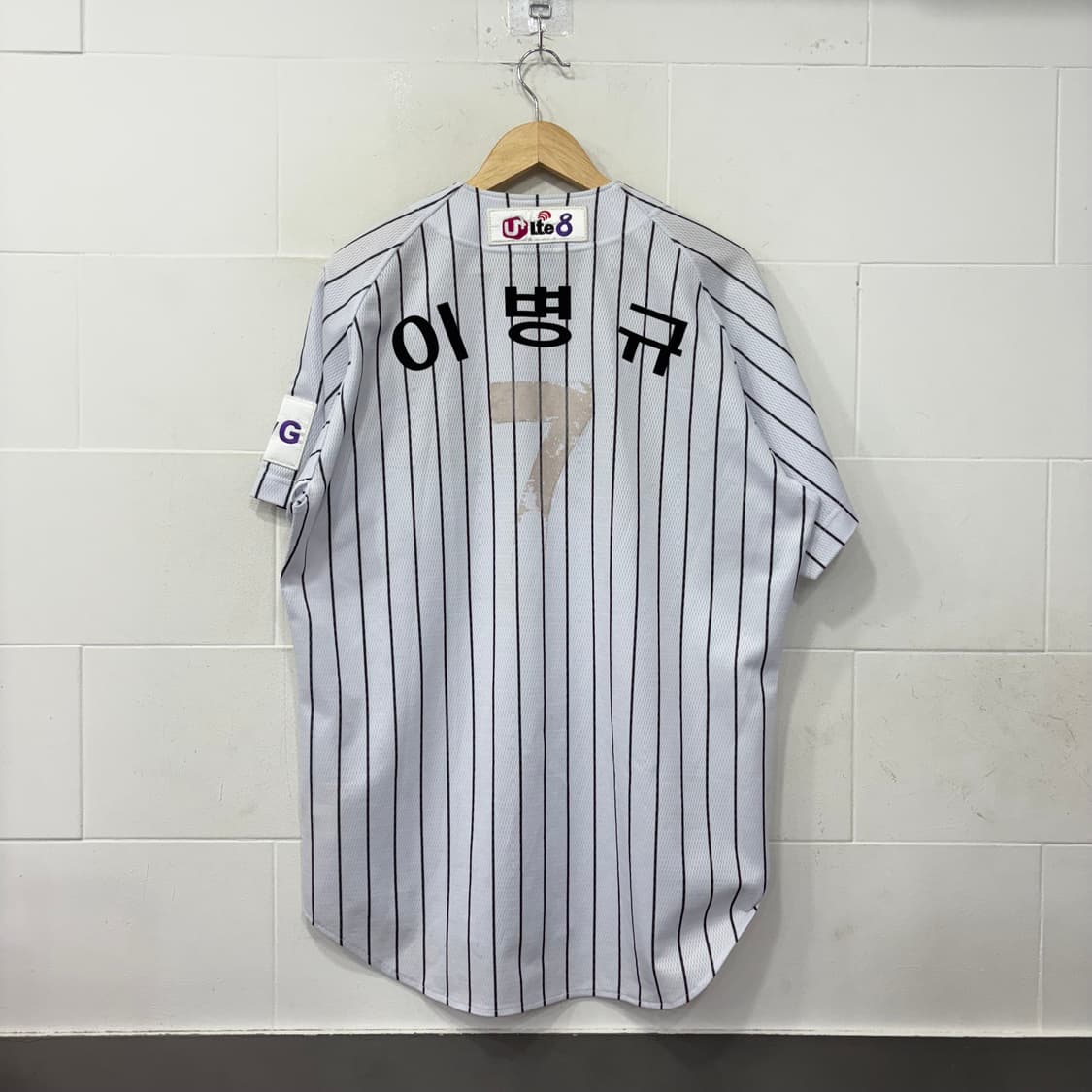 엘지트윈스X데상트 이병규 홈 유니폼 상품이미지7