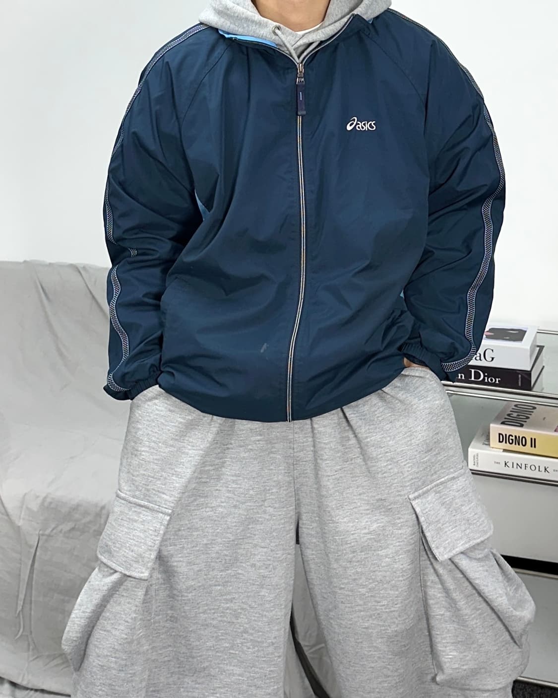 아식스 00s 네이비 바람막이 105 상품이미지1