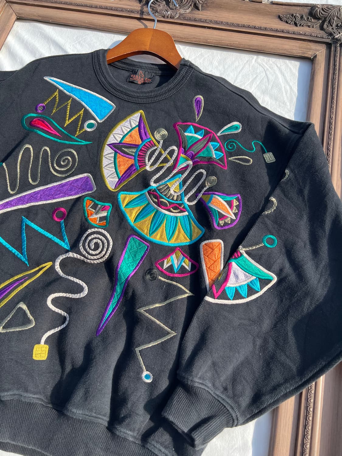 에스닉 자수 맨투맨 상품이미지2