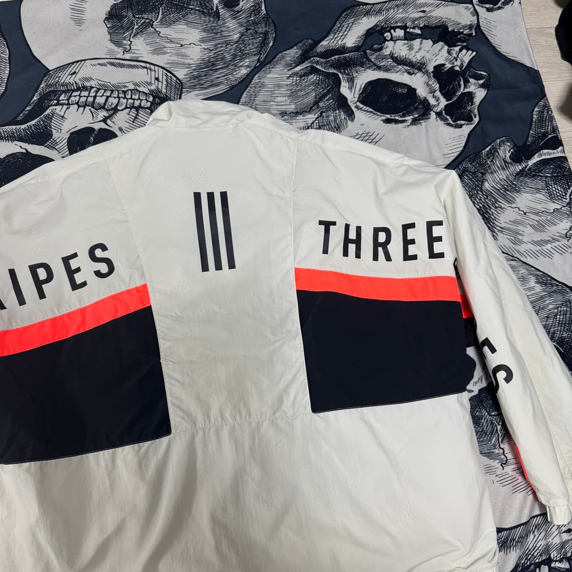 아디다스 칼라블록 바람막이 XL사이즈 상품이미지7